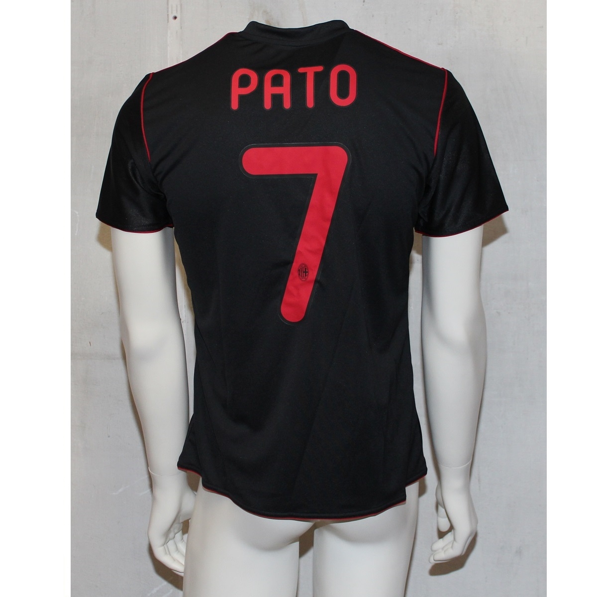 Tabe 11  Jersey Black Pato  -
